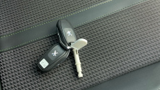Peugeot 2008 1.2 PureTech 130 GT 5dr EAT8 Petrol Estate